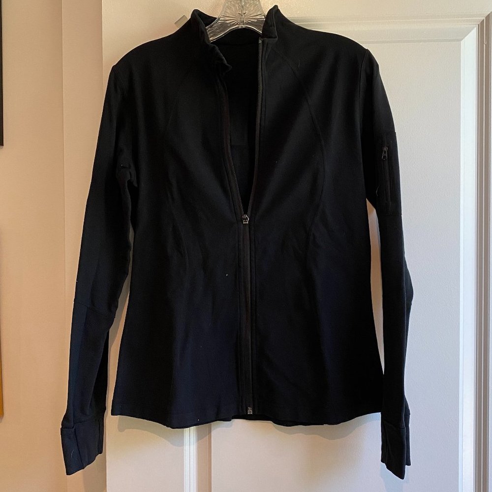 Lululemon size 10 zip black sweatshirt, EUC